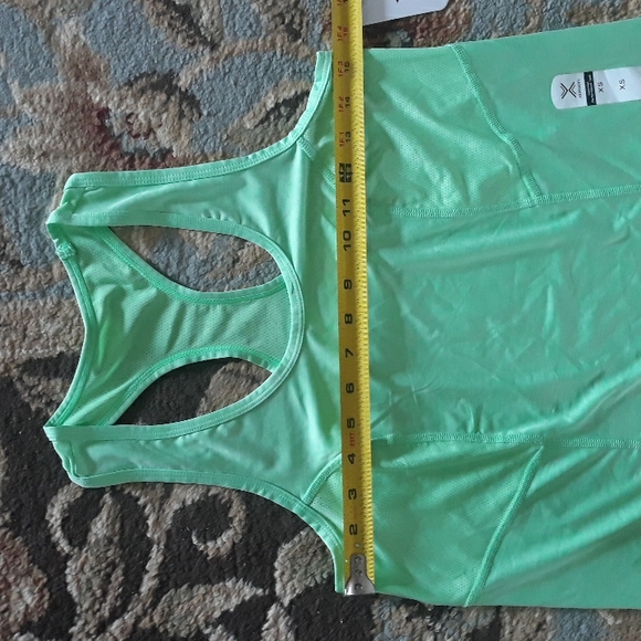 *Host Pick*Xersion performance tank top - Picture 12 of 14